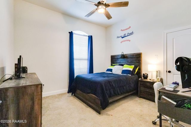 113 Bowen Lane, Broussard, LA 70518