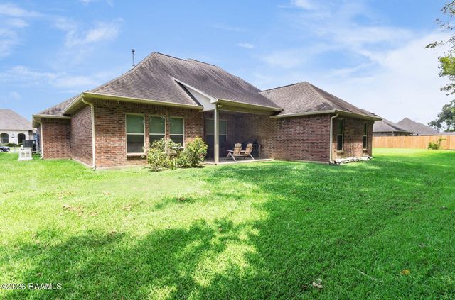 113 Bowen Lane, Broussard, LA 70518