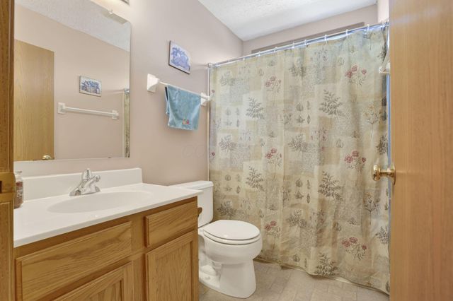 562 Allis PIace E, Reynoldsburg, OH 43068