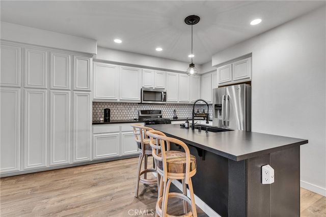 40083 Annapolis Drive, Temecula, CA 92591