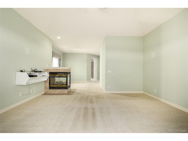 6615 S Quemoy Cir, Aurora, CO 80016