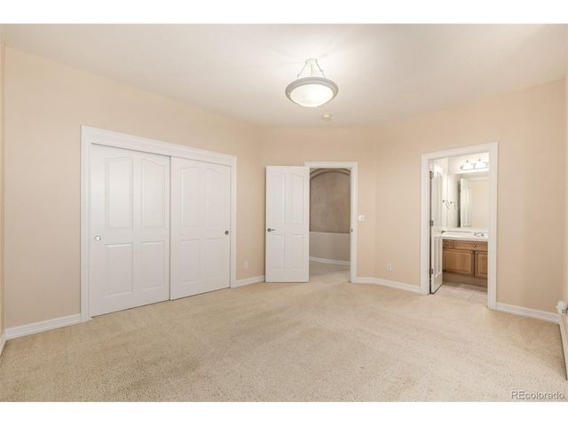 6615 S Quemoy Cir, Aurora, CO 80016
