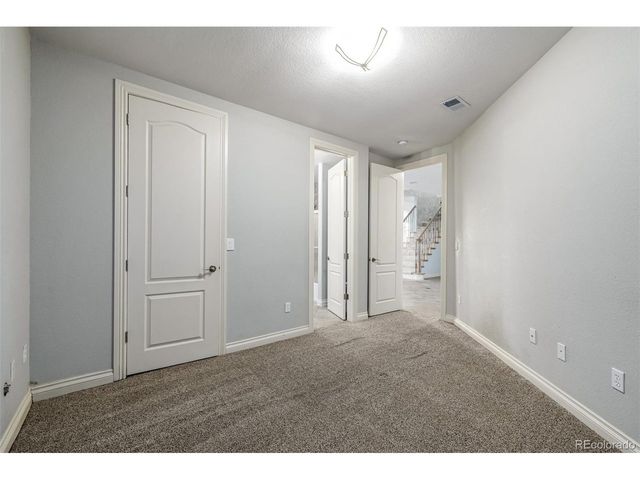 6615 S Quemoy Cir, Aurora, CO 80016