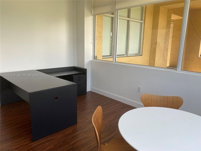 1607 Ponce De Leon Blvd 201, Coral Gables, FL 33134