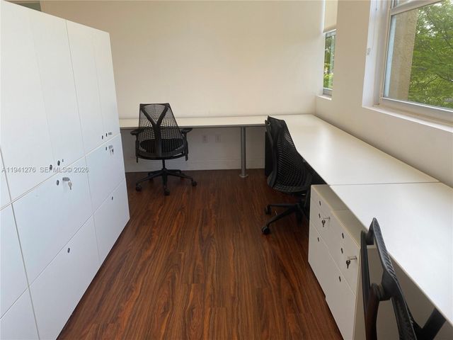 1607 Ponce De Leon Blvd 201, Coral Gables, FL 33134