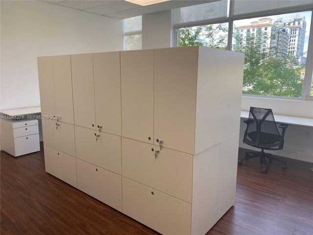 1607 Ponce De Leon Blvd 201, Coral Gables, FL 33134