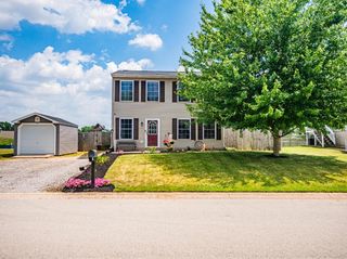 13 BONNIEFIELD CIR, Gettysburg, PA 17325