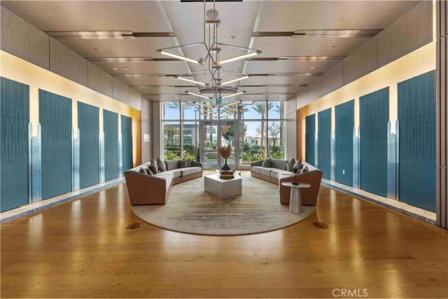 877 Francisco 517, Los Angeles, CA 90017