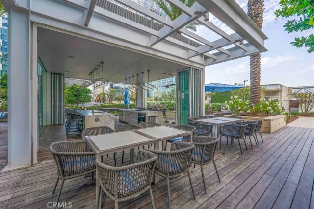 877 Francisco 517, Los Angeles, CA 90017