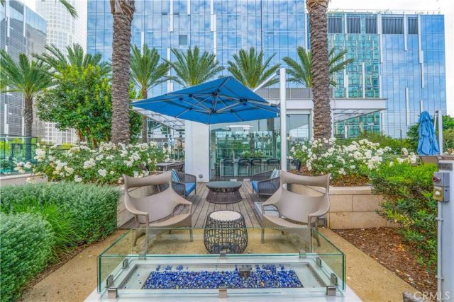 877 Francisco 517, Los Angeles, CA 90017