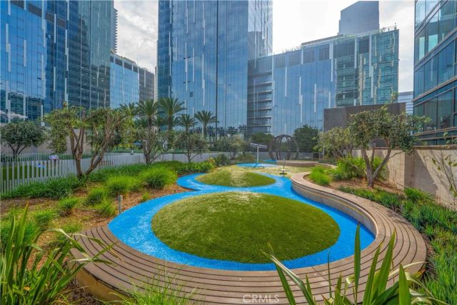 877 Francisco 517, Los Angeles, CA 90017