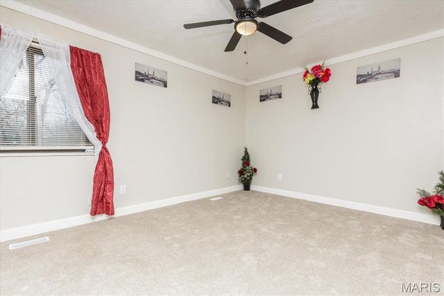 2345 Derhake Road, Florissant, MO 63033