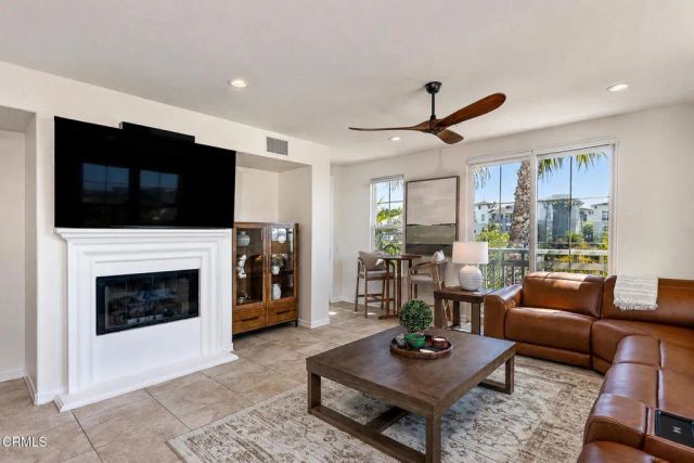 1538 Seabridge Lane, Oxnard, CA 93035