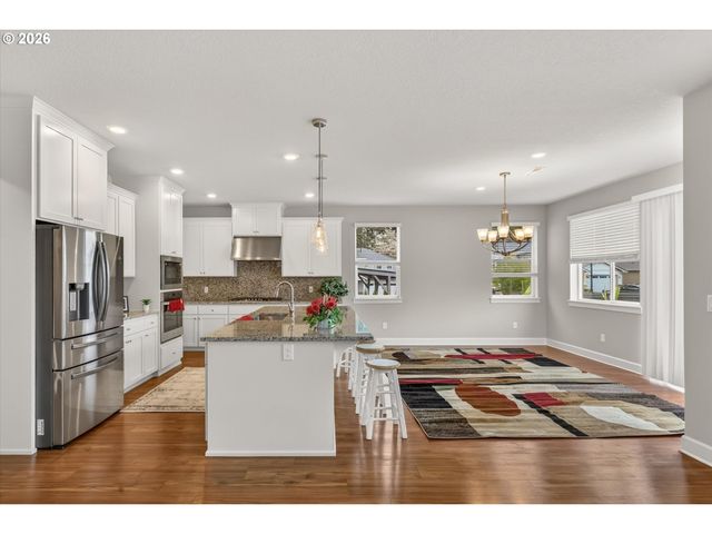 5064 Se 82ND Ave, Hillsboro, OR 97123