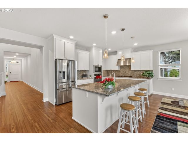 5064 Se 82ND Ave, Hillsboro, OR 97123