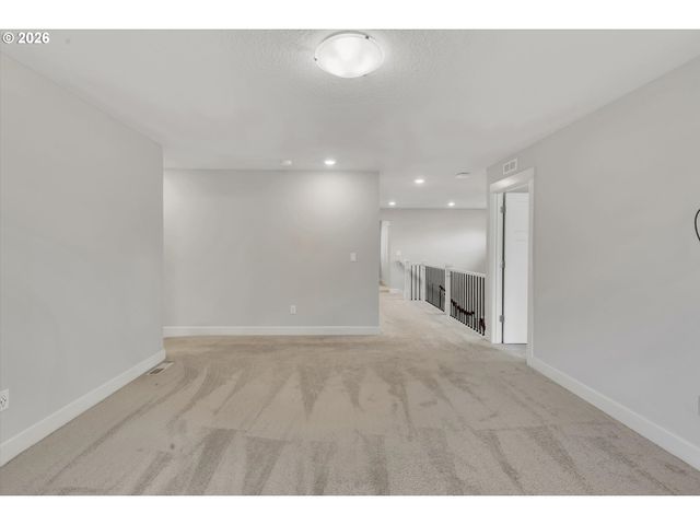 5064 Se 82ND Ave, Hillsboro, OR 97123