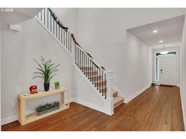 5064 Se 82ND Ave, Hillsboro, OR 97123