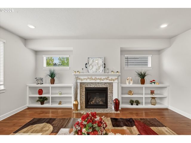 5064 Se 82ND Ave, Hillsboro, OR 97123