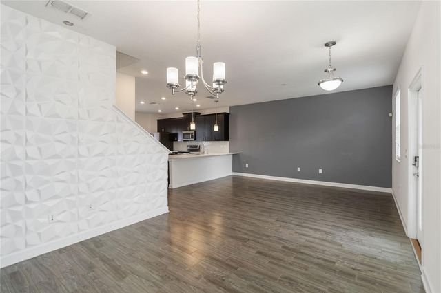 11633 FICTION AVENUE, Orlando, FL 32832