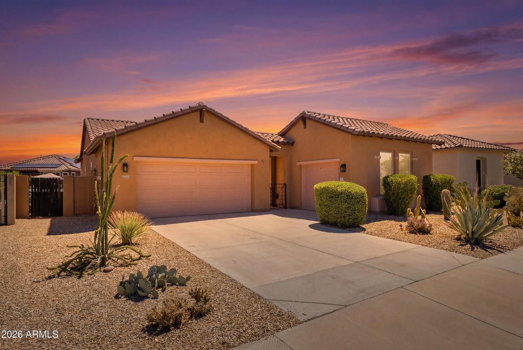 13627 S 177TH Avenue, Goodyear, AZ 85338