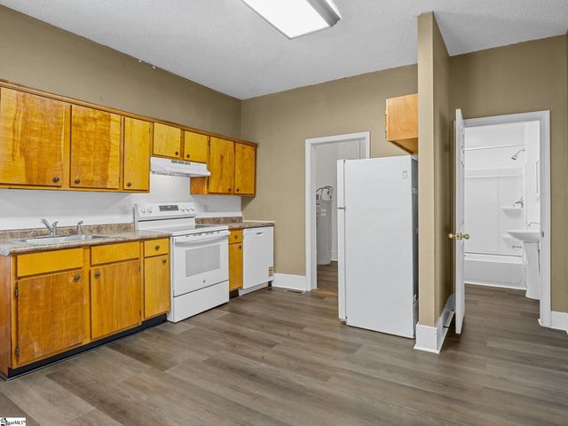 8149 Hill Street, Boiling Springs, SC 29316