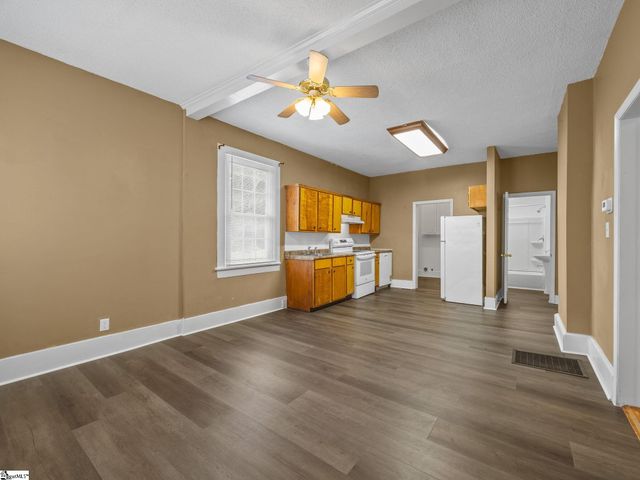 8149 Hill Street, Boiling Springs, SC 29316