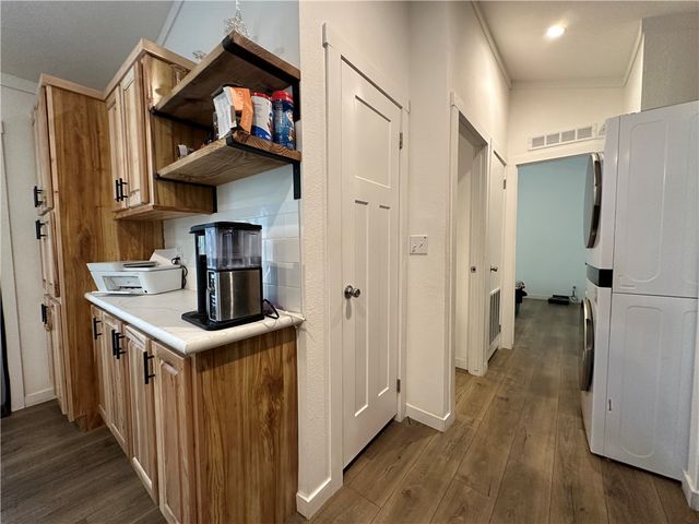 300 MC 6070, Flippin, AR 72634