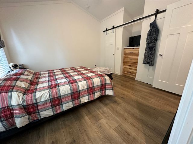 300 MC 6070, Flippin, AR 72634