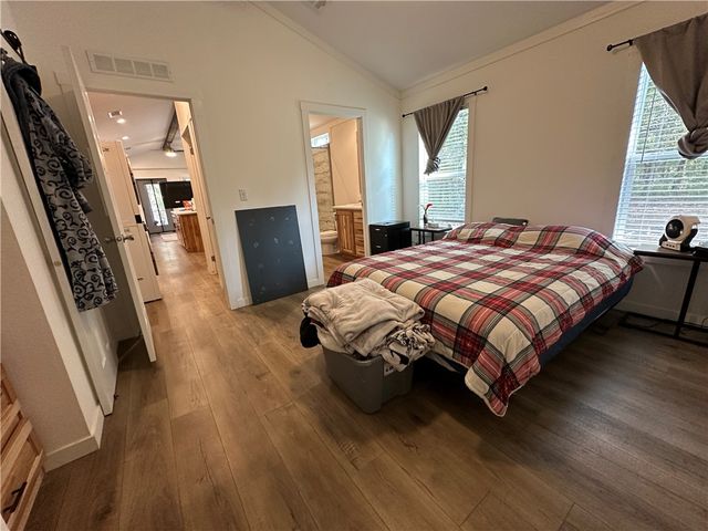 300 MC 6070, Flippin, AR 72634