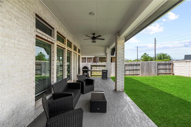 28714 Wildthorne Court, Katy, TX 77494