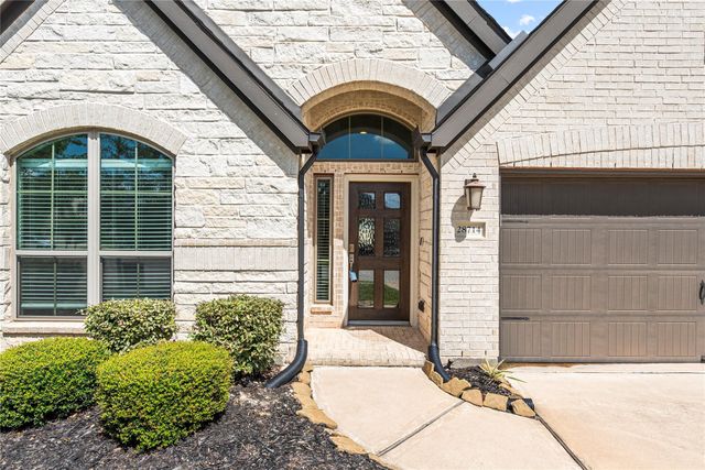 28714 Wildthorne Court, Katy, TX 77494