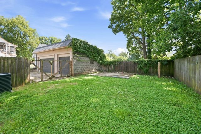 4414 Whetsel Avenue, Cincinnati, OH 45227