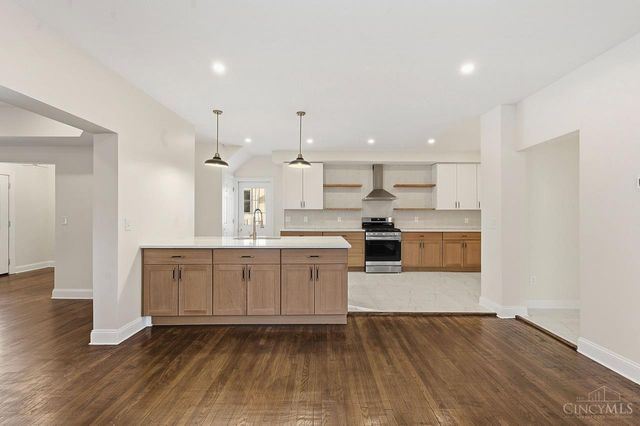 4414 Whetsel Avenue, Cincinnati, OH 45227