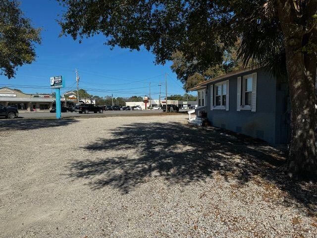 251 NE Eglin Parkway, Fort Walton Beach, FL 32547