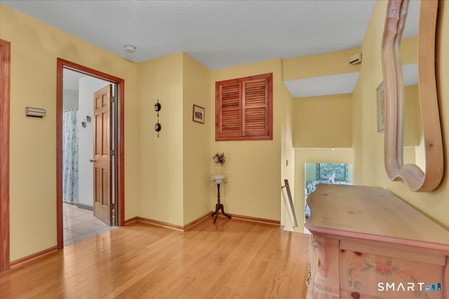 110 Heritage Drive, Waterbury, CT 06708