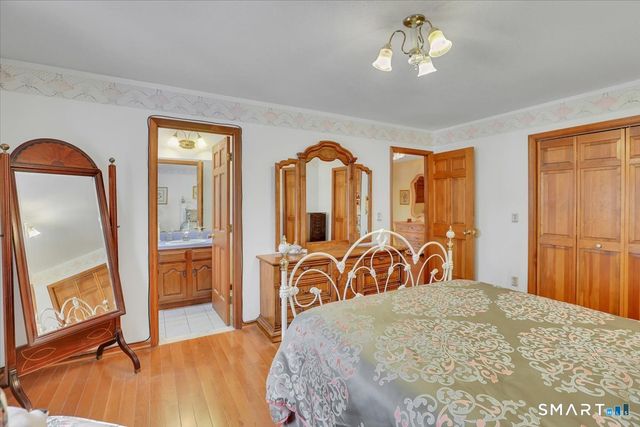 110 Heritage Drive, Waterbury, CT 06708