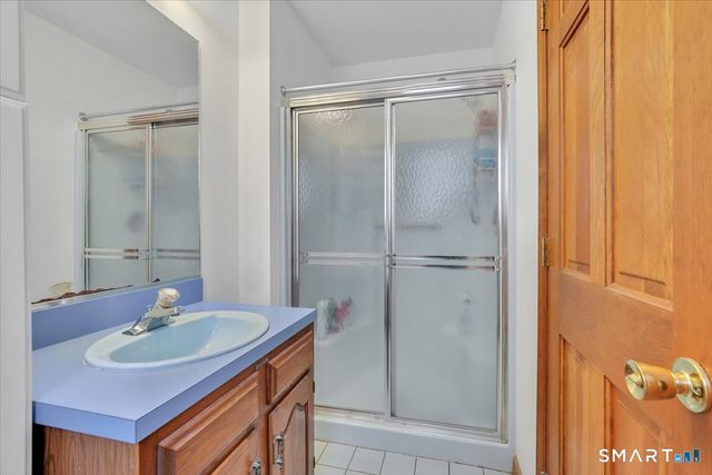 110 Heritage Drive, Waterbury, CT 06708