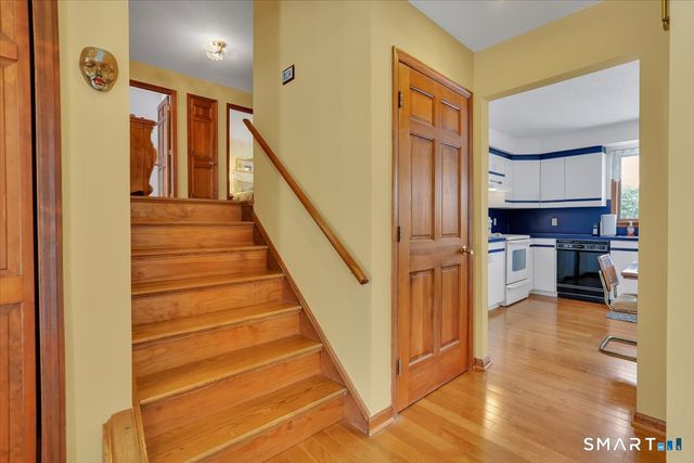 110 Heritage Drive, Waterbury, CT 06708