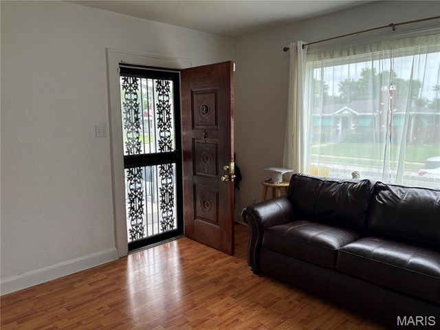 1822 Gaty Avenue, East St Louis, IL 62205