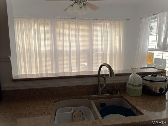 1822 Gaty Avenue, East St Louis, IL 62205