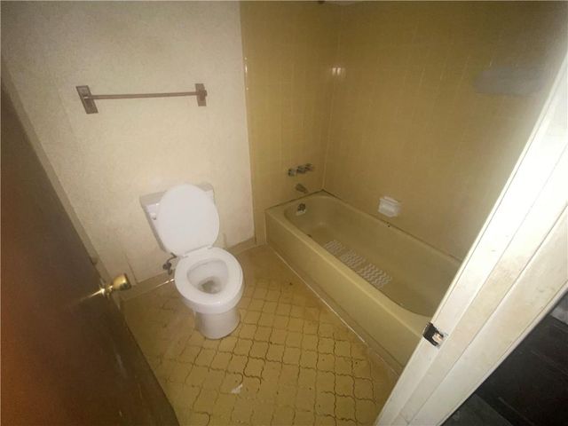 8070 Bonanza Drive, Mobile, AL 36695