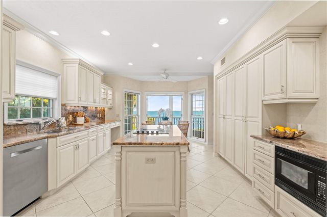 41 TIDY ISLAND BOULEVARD, Bradenton, FL 34210