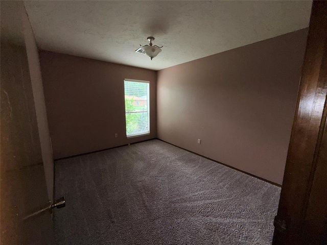 1721 N Gleason Avenue, Bethany, OK 73008
