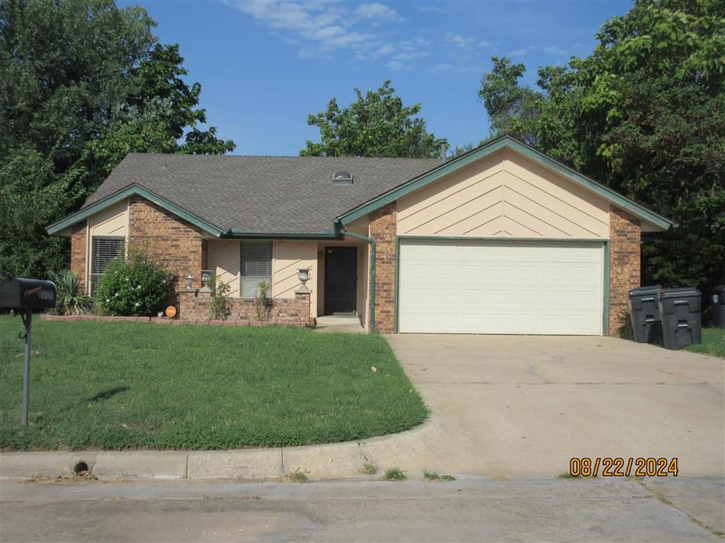 1721 N Gleason Avenue, Bethany, OK 73008
