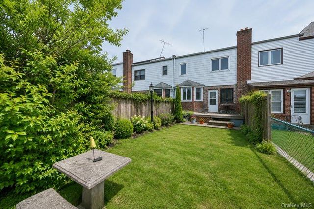 198-21 29th Avenue, Flushing, NY 11358