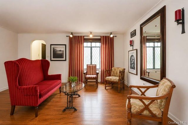 198-21 29th Avenue, Flushing, NY 11358