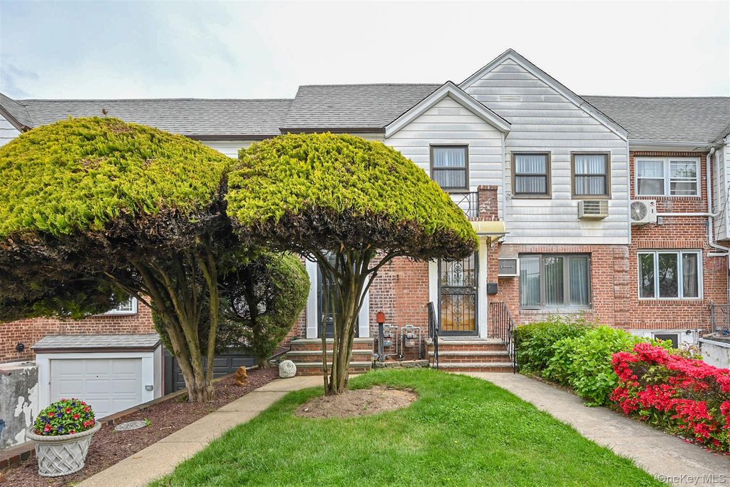 198-21 29th Avenue, Flushing, NY 11358