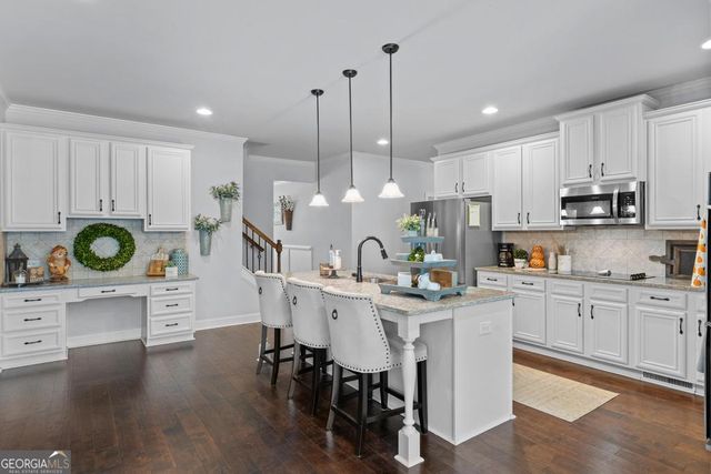 162 Feather Lane, Jackson, GA 30233