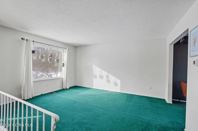 6176 Herst Road, Toledo, OH 43613