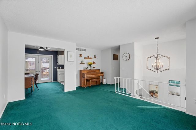 6176 Herst Road, Toledo, OH 43613